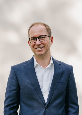 Wolfgang Ules Securtiy KAG